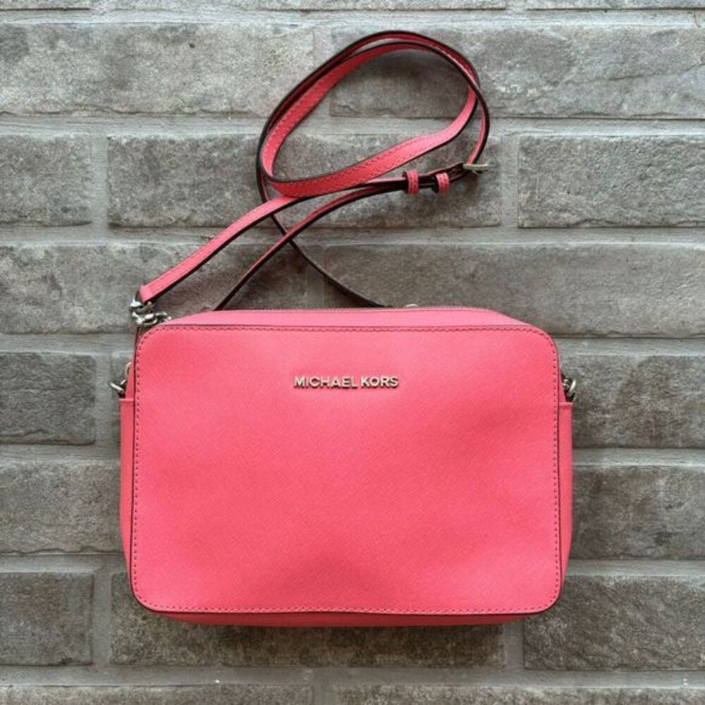 Michael Kors JET SET SAFFIANO CROSSBODY Small Pink Leather Crossbody